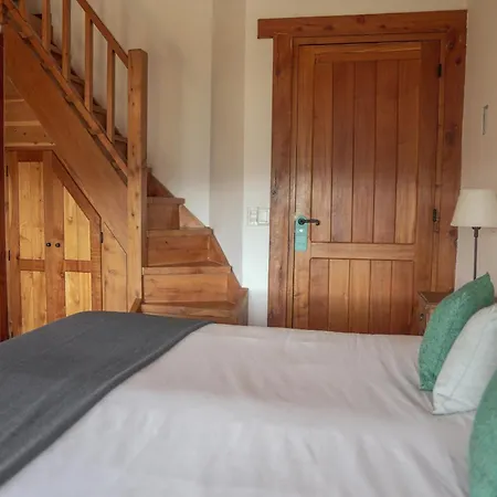 El Bosque By Dot Tradition Villa La Angostura Room photo